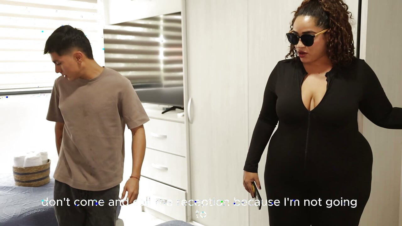 STEPMOTHER WHIT BIG ASS AND STEPSON SHARE A BED IN A HOTEL ROOM