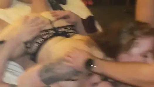 Amber Cheeney grup seks