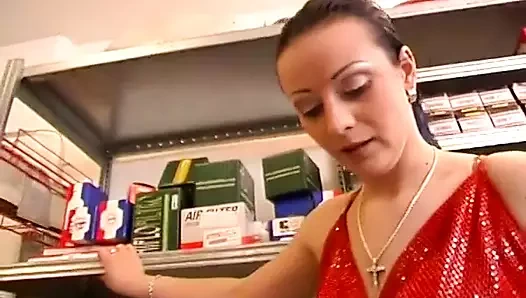 Yüksek topuklu çift sırt ezme