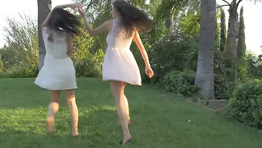 instagram model kız mastürbasyon içinde kamu