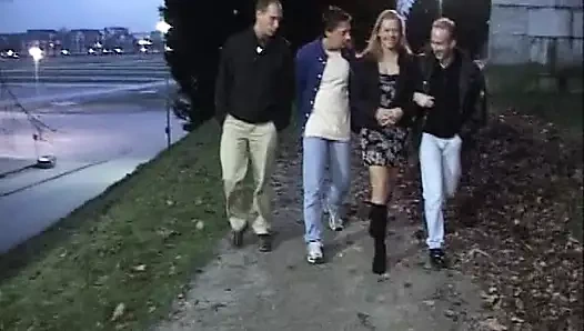 Grup seks için dik ve istekli aşıklar sc 1