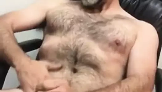 horoz onun yükünü vuruyor