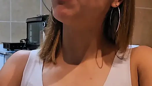 Amatör çift canlı yayında yemek yiyor
