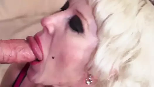 Şaşırtıcı oral seks tarafından sıcak büyük kadın