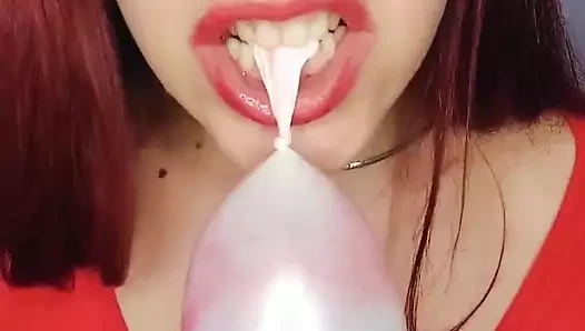 Ben ve balonlarımla oynamak ister misin?? Shyyfxx