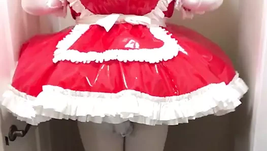 Thefrillymaid baloluk hizmetçi kombinezon hizmetçi üniforması içinde poz veriyor