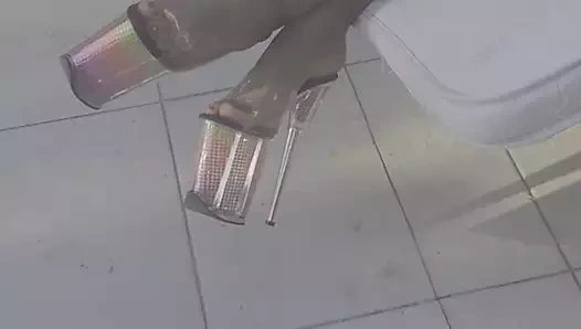 2 saat 2 adam 2 bin euro