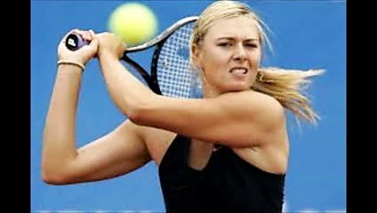 Tenisçi kadınlara saygı duruşu