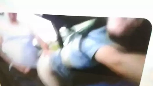 fuk için çekmek zorunda kaldı