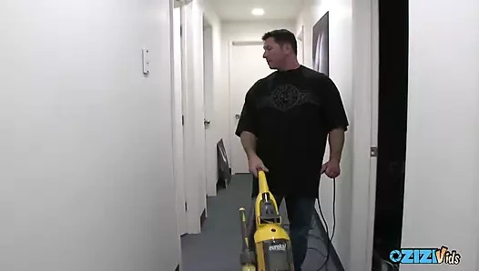 Sen varken kirli ıslak amcığımı temizle