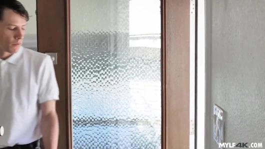 Müslüman karısı adamın aletini alır