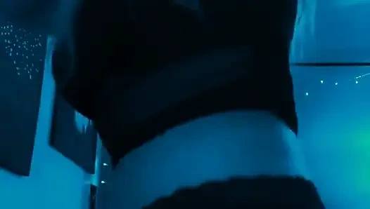 Bundan hoşlanıyor musun Daddyyyy?