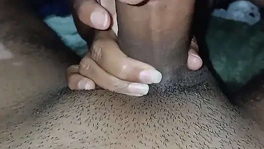 Genç Bir Penisi Test Etmek