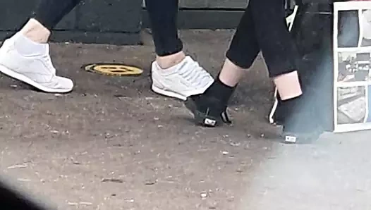 Adım anne bulur bir prezervatif içinde the araba ve sikme adım oğul