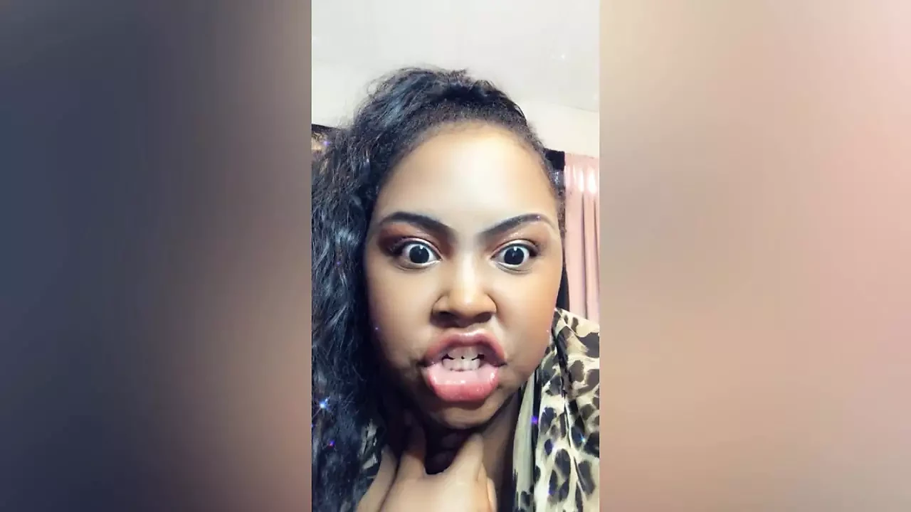 Sph. küçük penis aşağılama
