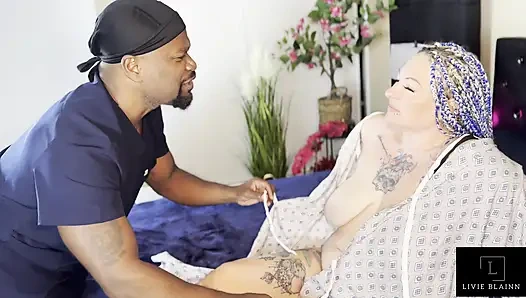 Ateşli evli kadın housecall