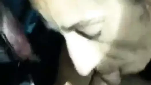 Oral seks ve boşalmak içinde ağız