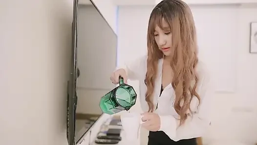 Minyon Çinli tatlı kız sikiliyor