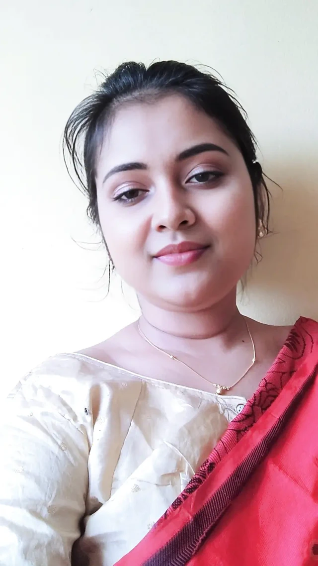 Rimu.Hintli güzel kız kendini masterbasyon videosu.