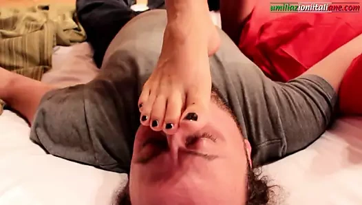 Ev sahibi ikinci bölüm fragmanı - köle aşağılama