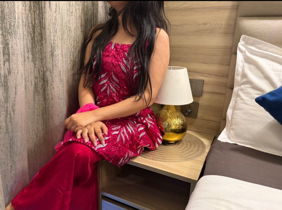 Chacha ke bete ne apni choti behn ke sath first time sex kiya