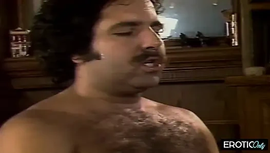 Çifte penetrasyon sürtükler iş başında