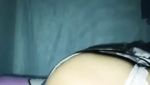 Karım mallarını sergiliyor