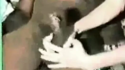 vintage cumcleaner kız