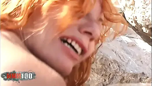 Ann-lorca: İspanyol kızıl saçlı orta yaşlı seksi kadın ann lorca ve kocasıyla plajda üçlü seks