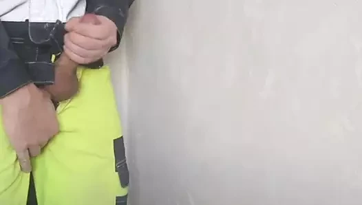 mastürbasyon yapan işçi