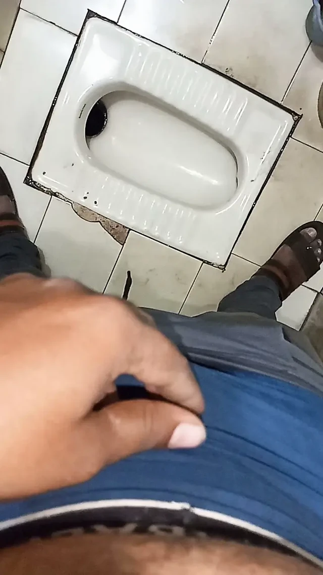 Sanjoo kumari hint sikimi emiyor ve parmaklıyor