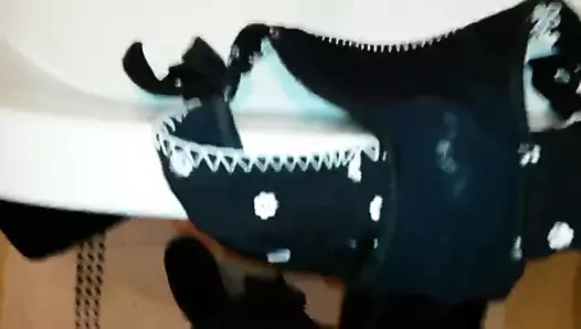 Arkadaşımın gf kullanılan mayo üzerinde Cum