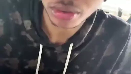 O ağız onu deli etti