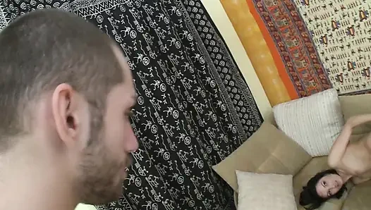 Genişleyen anal boncuklar ıslak deliğimi genişletiyor