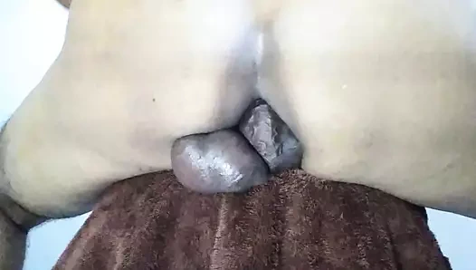 Kendi kendine sikiş deneyimi #3