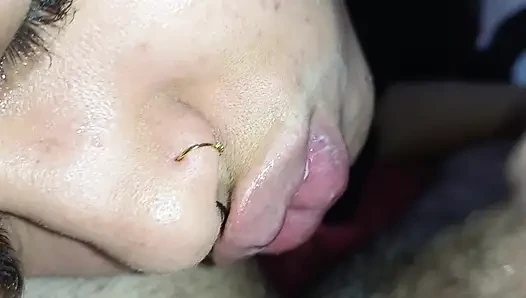Bakış açısı aşırı dölleme, gavat bu kaltağı sikiyor