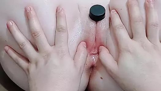 Parmaklarımı sadece bu dar deliğin içine sığdırabiliyorum