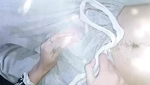 Sevimli 18 yaşındaki minik memeli üvey kız kardeşin yüzü sikiliyor - lezzetli sakso