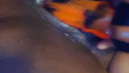 Nazikçe amcık oyunu