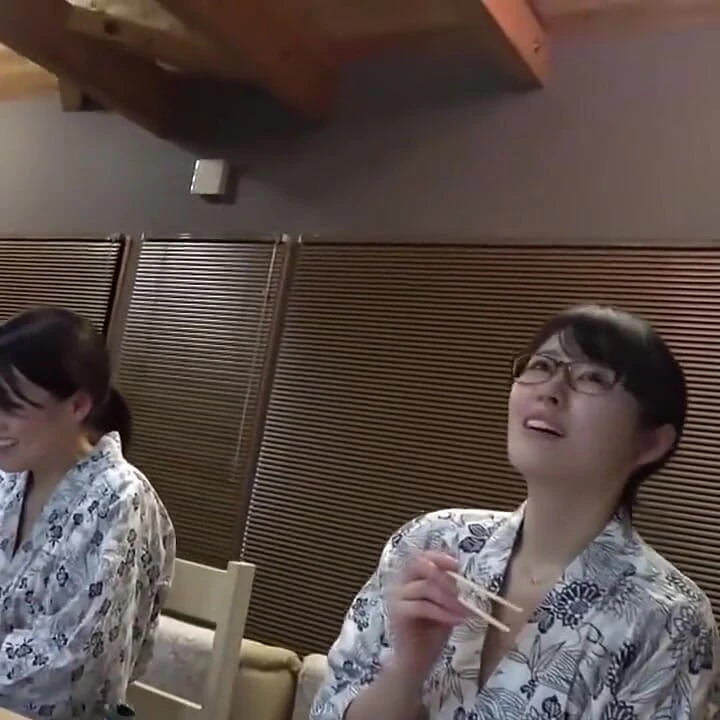 Побег табу-виллы с замужней женщиной из потерянного рая - 3