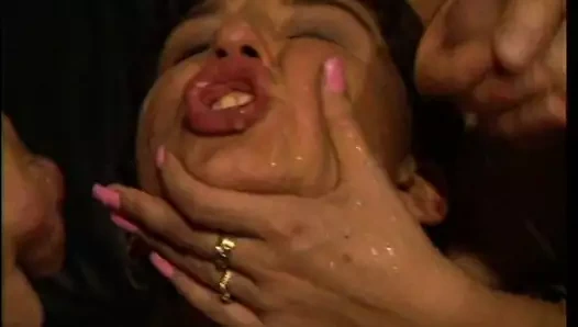 Roma'da tehlike - bölüm 1