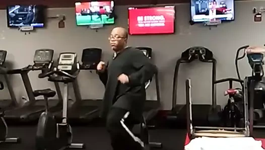 Karately kickboks yapmak