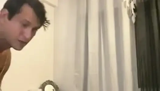 Aynı sokaktan arkadaşım ağzımda birçok orgazm oldu