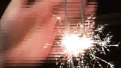 Bağlı kenetlenmiş ve elektrik çarpmış