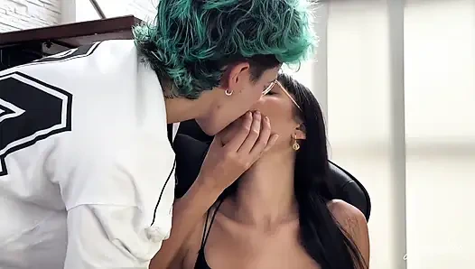 ŞIŞMAN BIR AMCıĞıN VAR!!