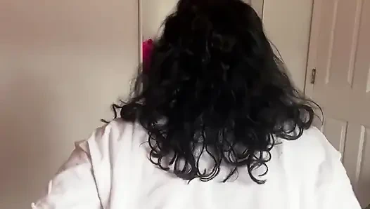 Burada müzik çalamam ama senin için soyunduğumda kafamın içinde bir şarkı söyleyeceğimi biliyorum