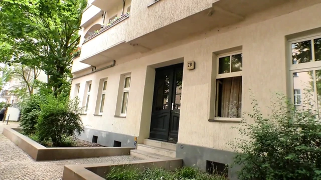 Dövmeli Sürtükler Vahşi Çifte Penetrasyon Grup Seks Partisi