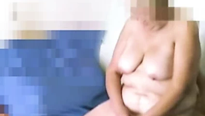 61 yaşındaki genç bir Rus çift değil, özel video