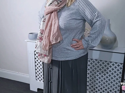 Moms Huge Boobs will make You CUM Hard - Mature BBW Milf Tits