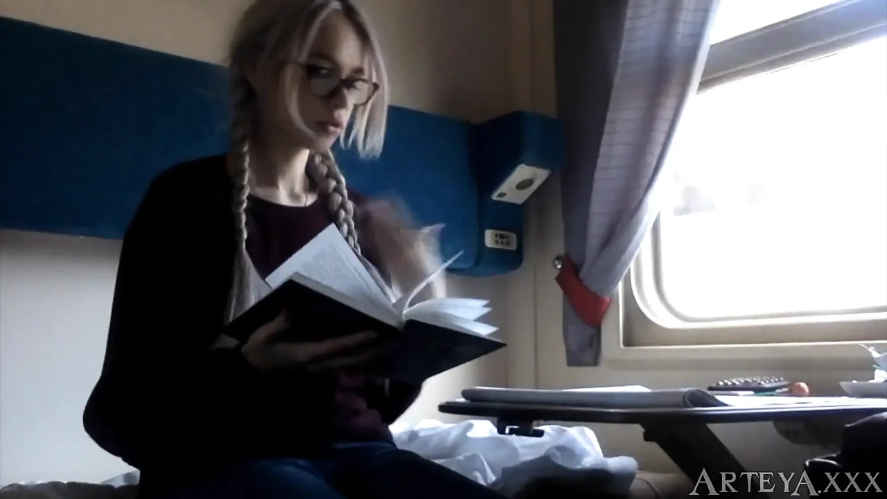 How to Entertain Yourself on the Train
